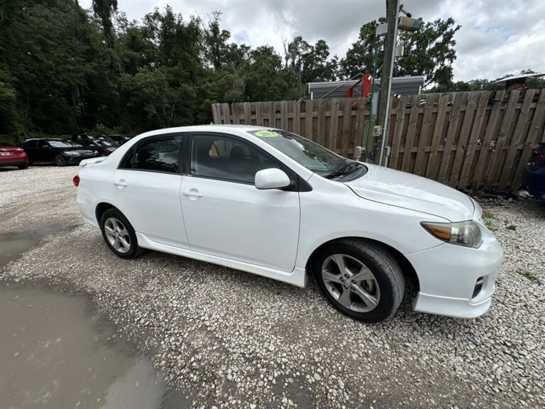 2013 Toyota Corolla