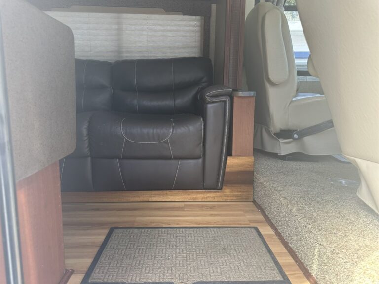 2015 Ford Commercial Vans