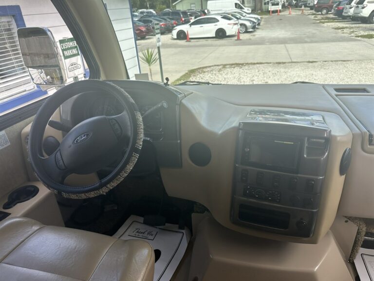 2015 Ford Commercial Vans