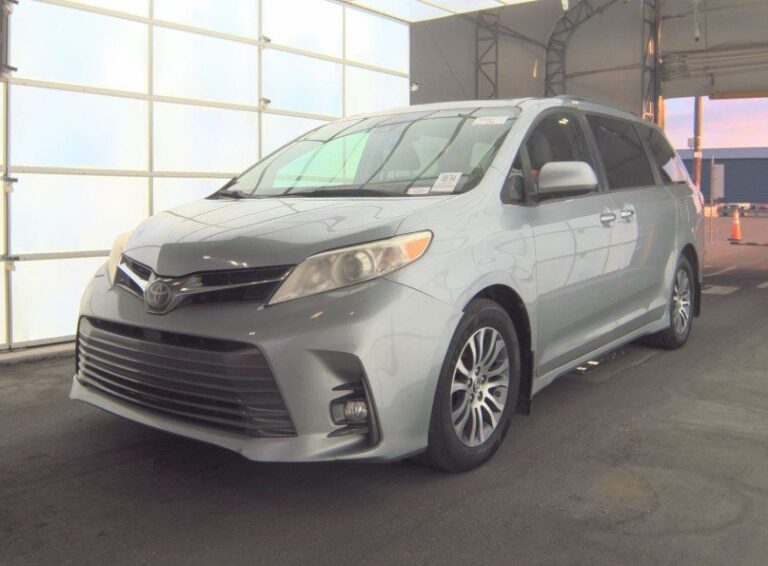 2018 Toyota Sienna
