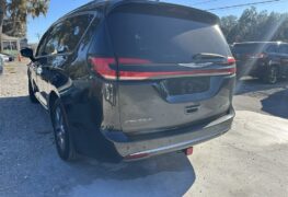 2021 Chrysler Pacifica