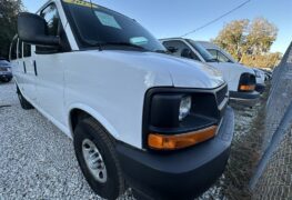 2017 Chevrolet G3500 Vans