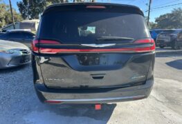 2021 Chrysler Pacifica