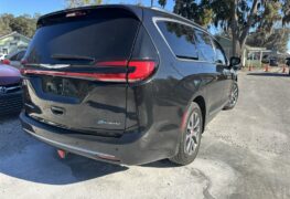 2021 Chrysler Pacifica