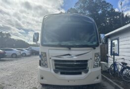 2015 Ford Commercial Vans