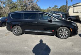 2021 Chrysler Pacifica