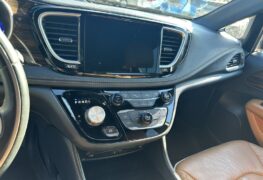 2021 Chrysler Pacifica