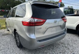 2018 Toyota Sienna