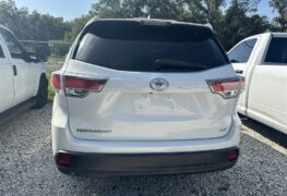 2015 Toyota Highlander
